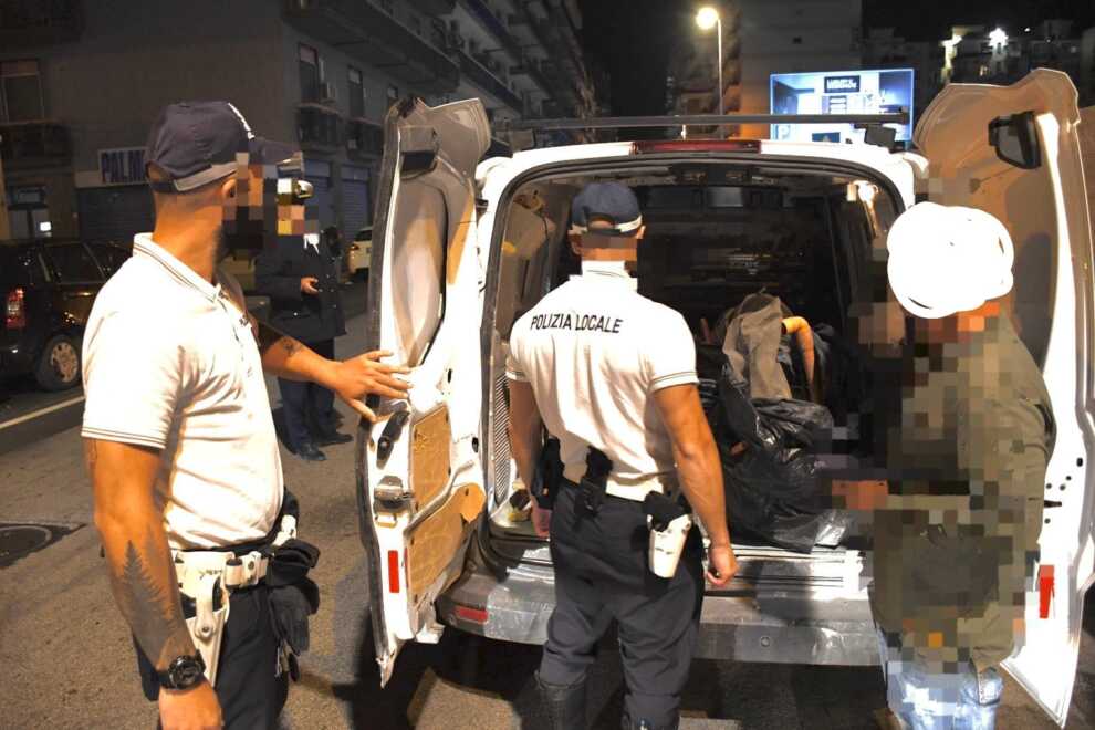 Operazione “Green city” a Bari: controlli a tappeto in centro, decine le multe