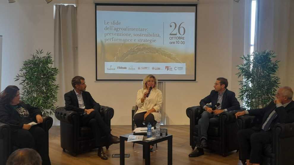 Sostenibilità, cambiamenti climatici e mercati: a Bari un incontro sulle sfide dell’agroalimentare