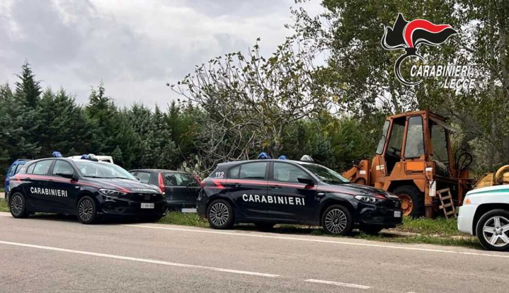 Supersano, scoperta una discarica abusiva in un terreno agricolo: denunciato un 47enne