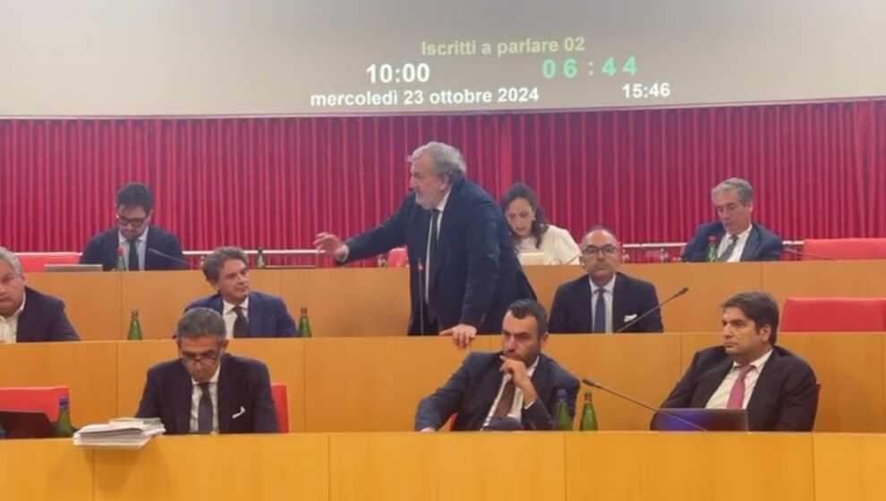 Puglia, Emiliano assegna nuove deleghe in Giunta: Amati al Bilancio, a Piemontese la Sanità