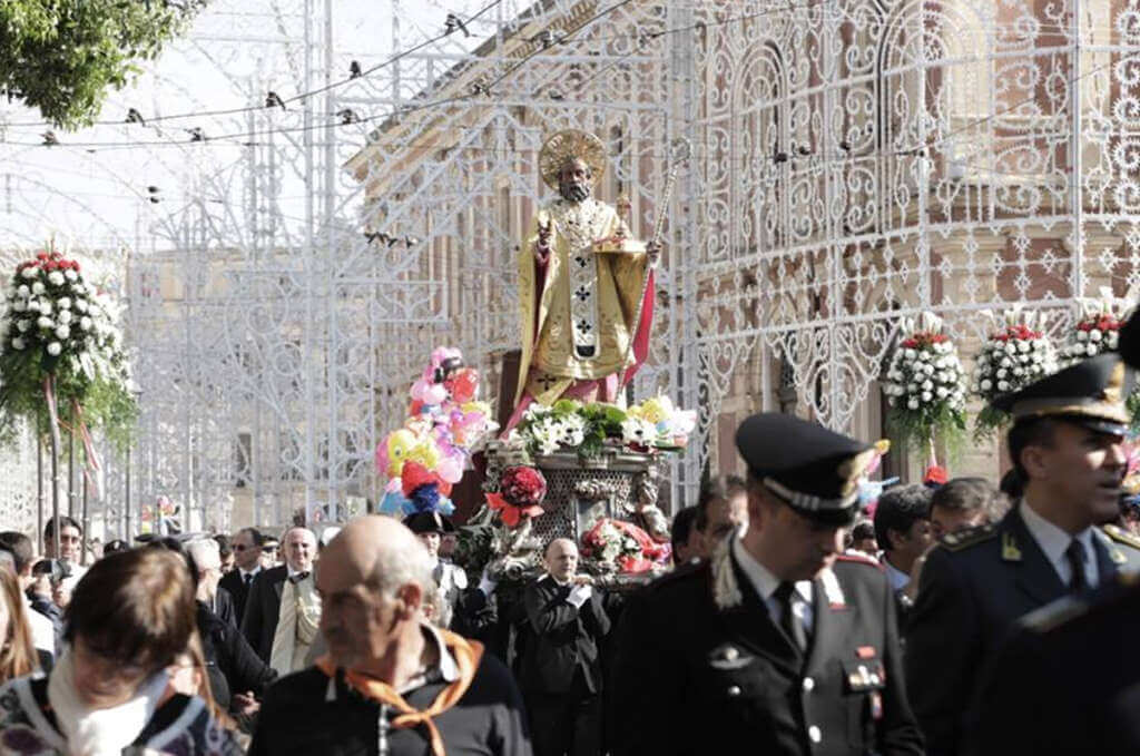 Galleria foto 'Le feste patronali patrimonio culturale e immateriale della Puglia: c’è la proposta di legge' - foto 1