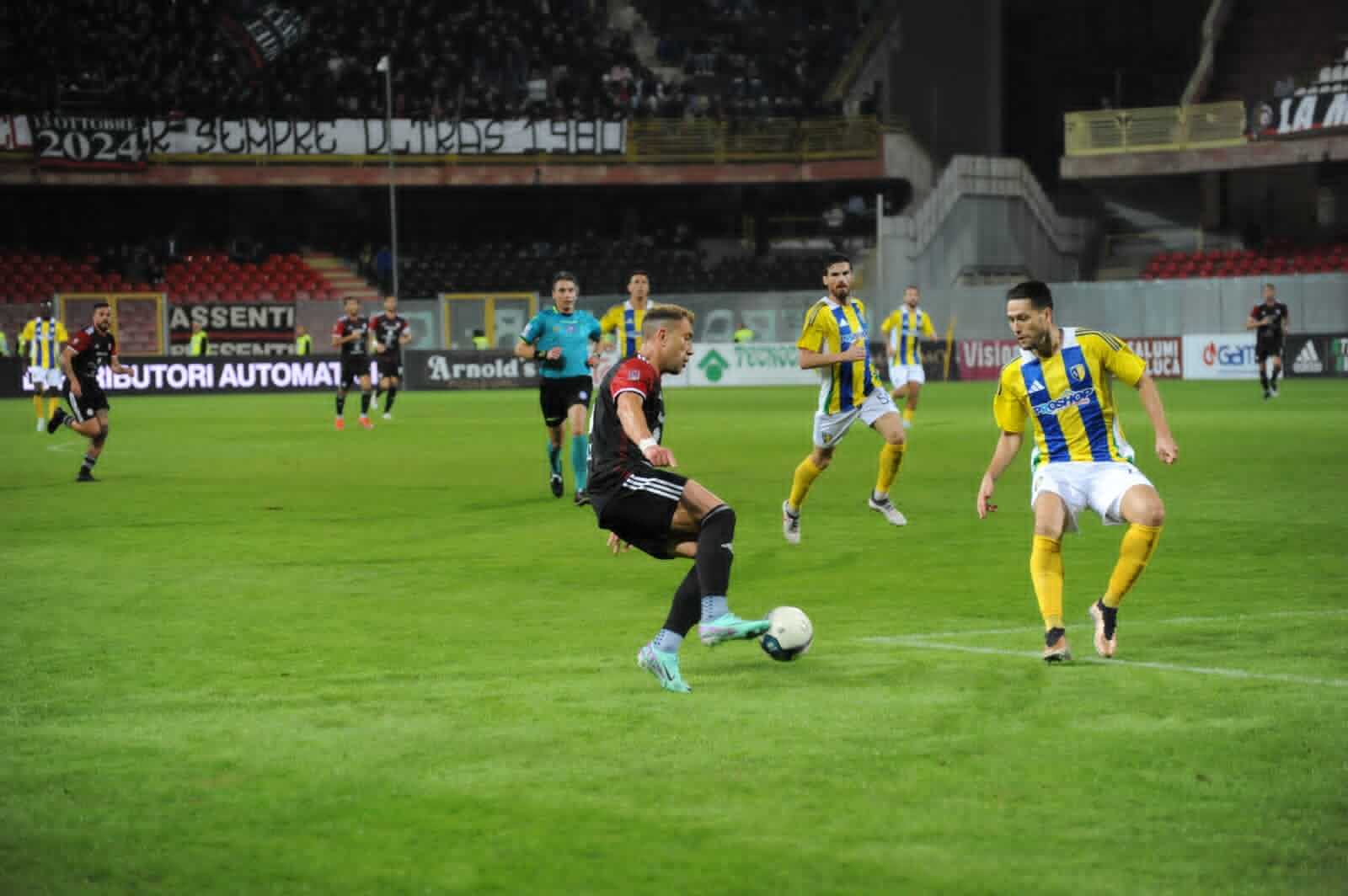 Serie C, il Foggia affonda allo “Zaccheria”: il derby di Capitanata va al Cerignola Serie C, il Foggia affonda allo “Zaccheria”: il derby di Capitanata va al Cerignola
