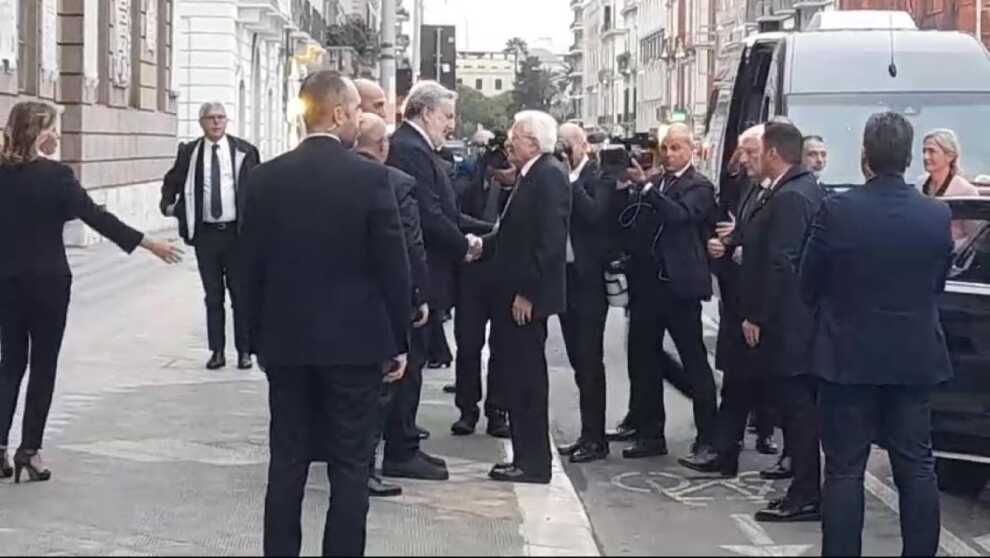 Bari, via al Festival delle Regioni: la cerimonia inaugurale al Piccinni con Mattarella – VIDEO
