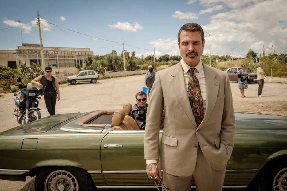 Galleria foto '“Storia di una famiglia perbene”, torna la fiction girata nel Barese: domani su canale 5 – FOTO' - foto 2