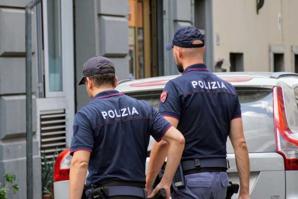 Spedizione punitiva contro un cameriere nei Sassi di Matera: indagate quattro persone