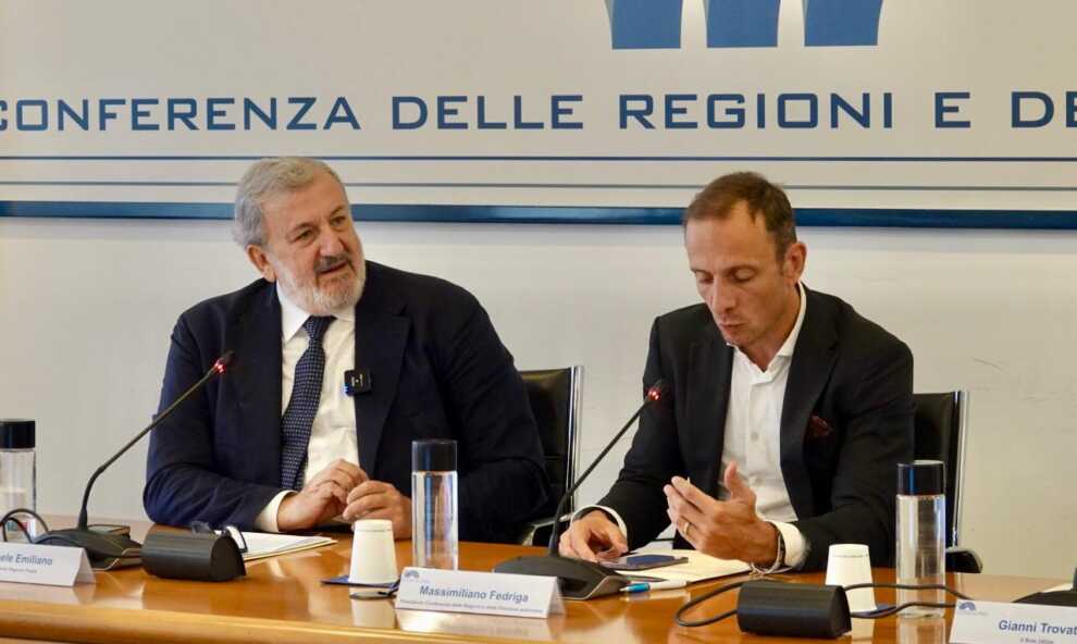 A Bari il Festival delle Regioni, Emiliano: «Non parleremo di autonomia». Fsc: «Siamo in attesa» – VIDEO