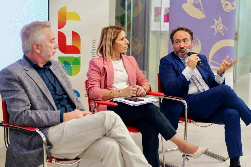 Galleria foto 'Puglia, luogo da sogno per il matrimonio: a Bari la 18esima edizione di “Promessi Sposi” – VIDEO' - foto 2