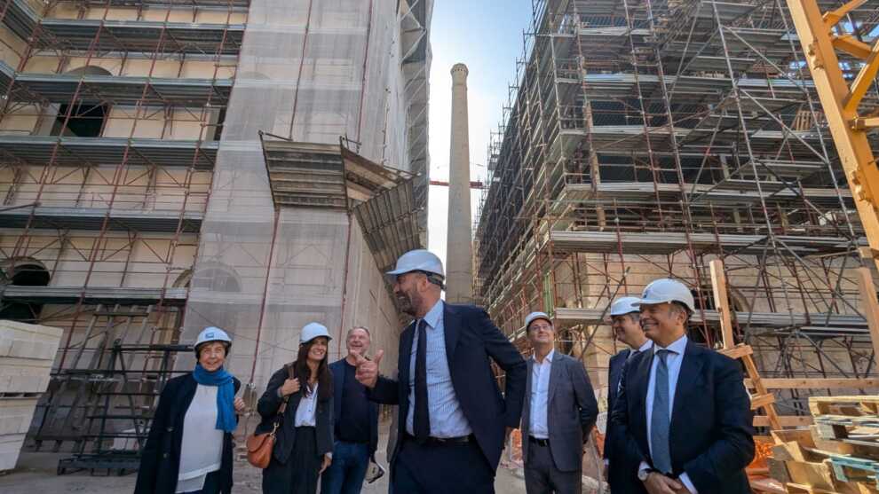 Riqualificazione dell’ex Manifattura Tabacchi di Bari: il sopralluogo di Leccese e gli assessori – FOTO