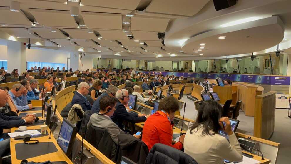La Puglia porta a Bruxelles #mareasinistra, Delli Noci: «Vogliamo attrarre talenti»