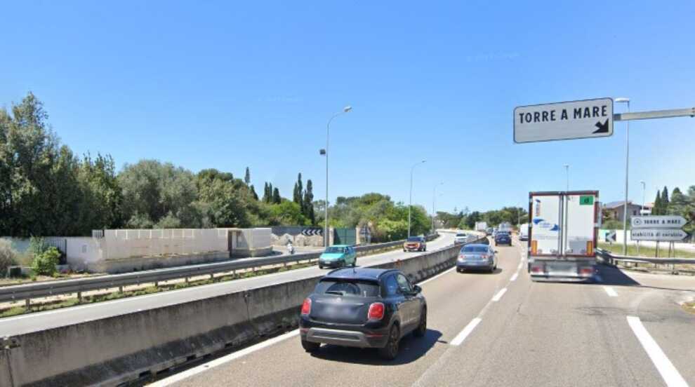 Lavori sulla strada statale 16 a Bari: corsia di sorpasso chiusa per un mese a Torre a Mare