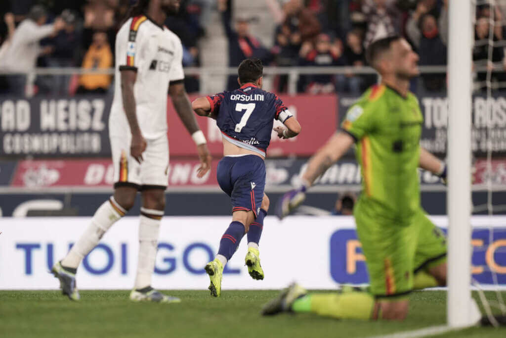 Galleria foto 'Serie A, Orsolini punisce i giallorossi: Bologna-Lecce 1-0. Sintesi del match' - foto 1