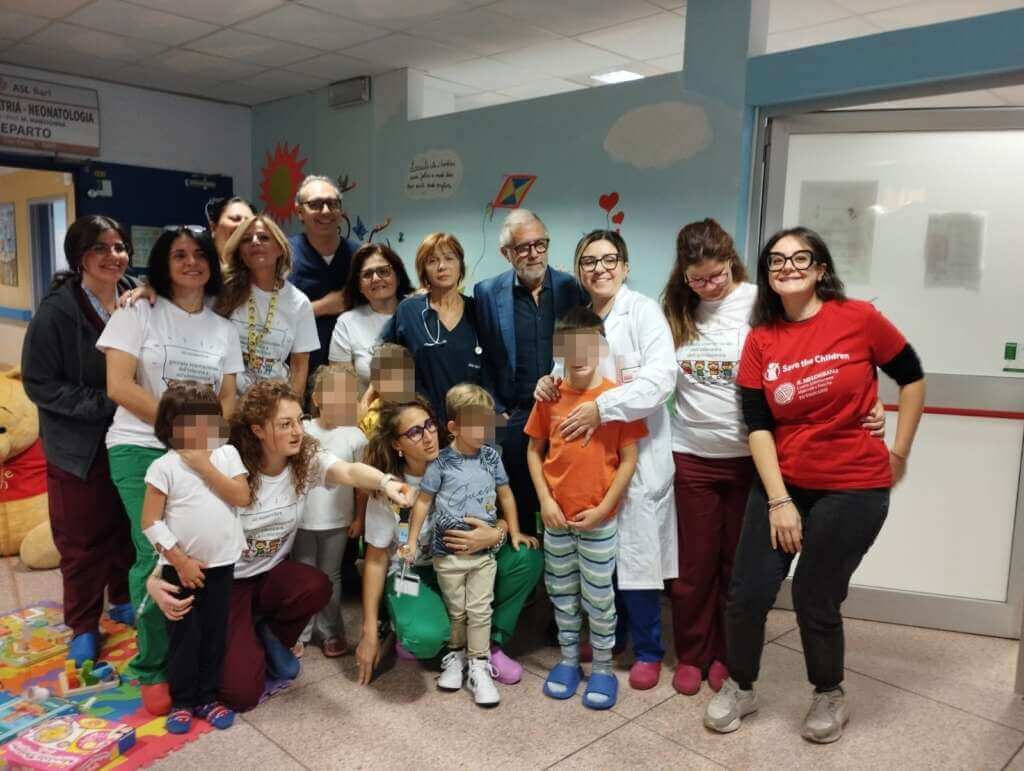 Bari, in ospedale giochi per i piccoli pazienti e un laboratorio per le mamme