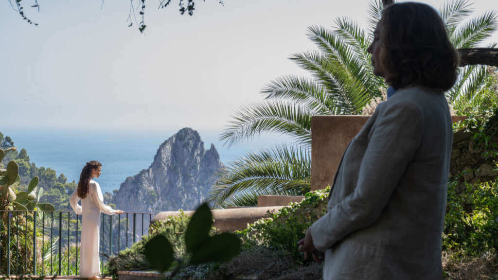 Galleria foto 'Bari, Paolo Sorrentino presenta al Galleria il suo ultimo film “Parthenope” – TRAILER' - foto 2