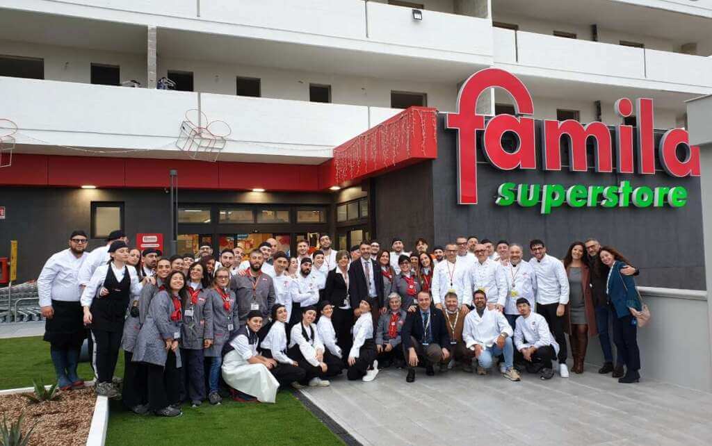 Galleria foto 'Apre a Bari il sesto Famila Superstore, sorge nei pressi dell’ex Ciaky. Sono 40 le nuove assunzioni' - foto 1