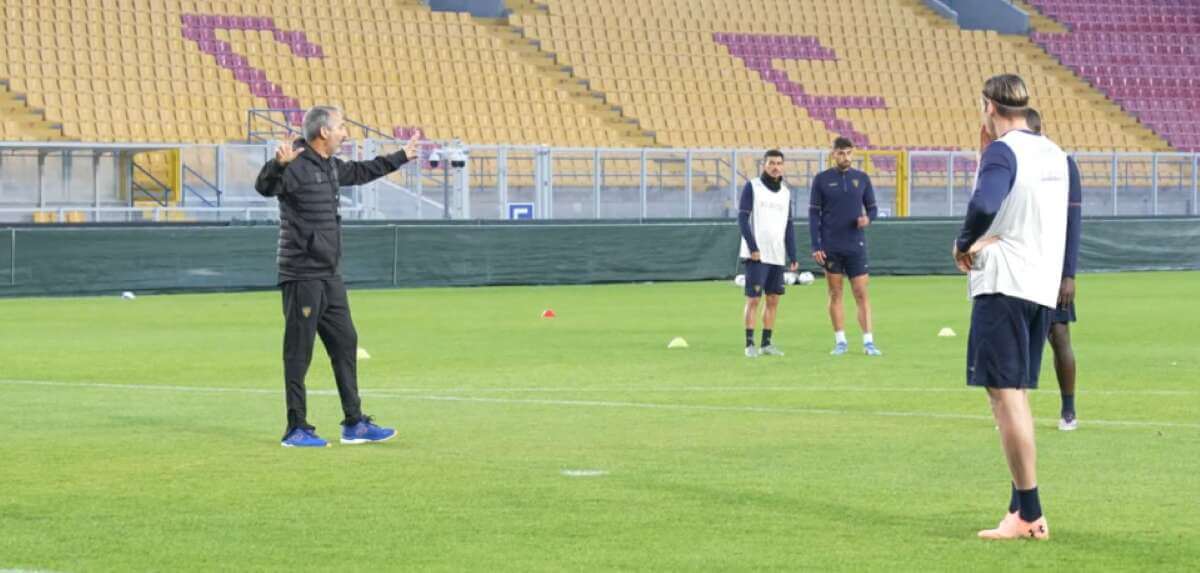 La missione di Giampaolo sulla panchina del Lecce: la salvezza passa attraverso il bel gioco La missione di Giampaolo sulla panchina del Lecce: la salvezza passa attraverso il bel gioco
