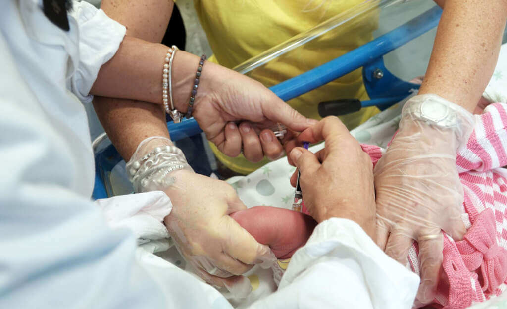 Bronchiolite, via alla campagna di immunizzazione: oltre 13mila vaccini per i bimbi pugliesi – VIDEO Bronchiolite, via alla campagna di immunizzazione: oltre 13mila vaccini per i bimbi pugliesi – VIDEO