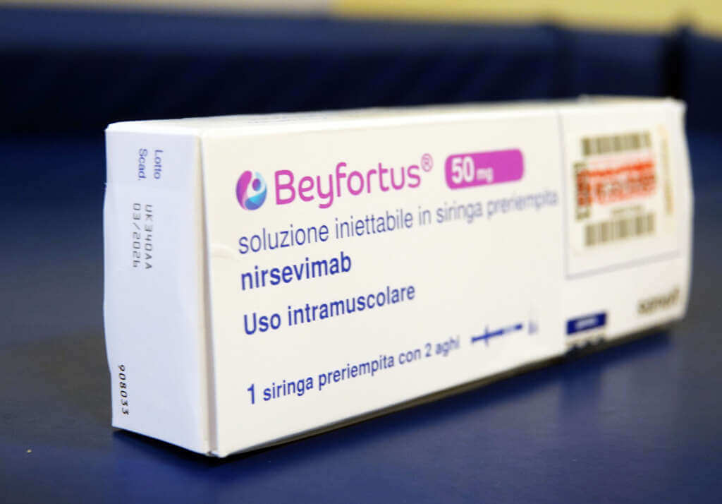 Bronchiolite, via alla campagna di immunizzazione: oltre 13mila vaccini per i bimbi pugliesi – VIDEO Bronchiolite, via alla campagna di immunizzazione: oltre 13mila vaccini per i bimbi pugliesi – VIDEO