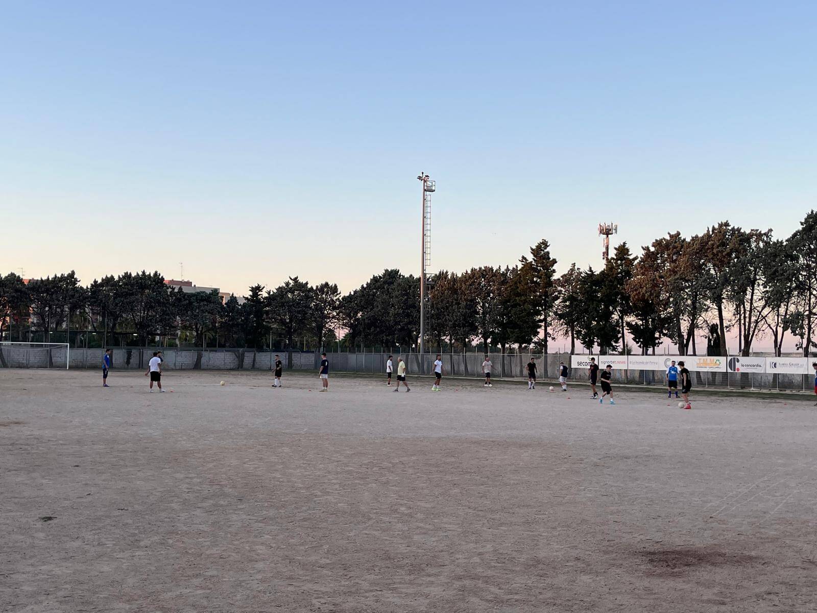 Brindisi, togliere i ragazzi dalla strada: l’asd Paradiso cerca il gol più bello Brindisi, togliere i ragazzi dalla strada: l’asd Paradiso cerca il gol più bello