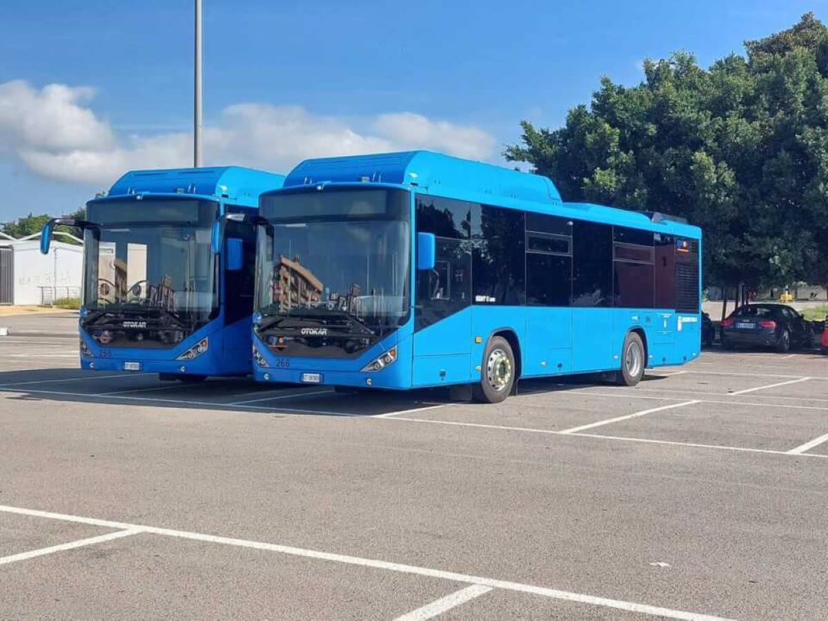 La Puglia punta sui bus a metano: 38 mln per l’acquisto di nuovi mezzi per il trasporto extraurbano La Puglia punta sui bus a metano: 38 mln per l’acquisto di nuovi mezzi per il trasporto extraurbano