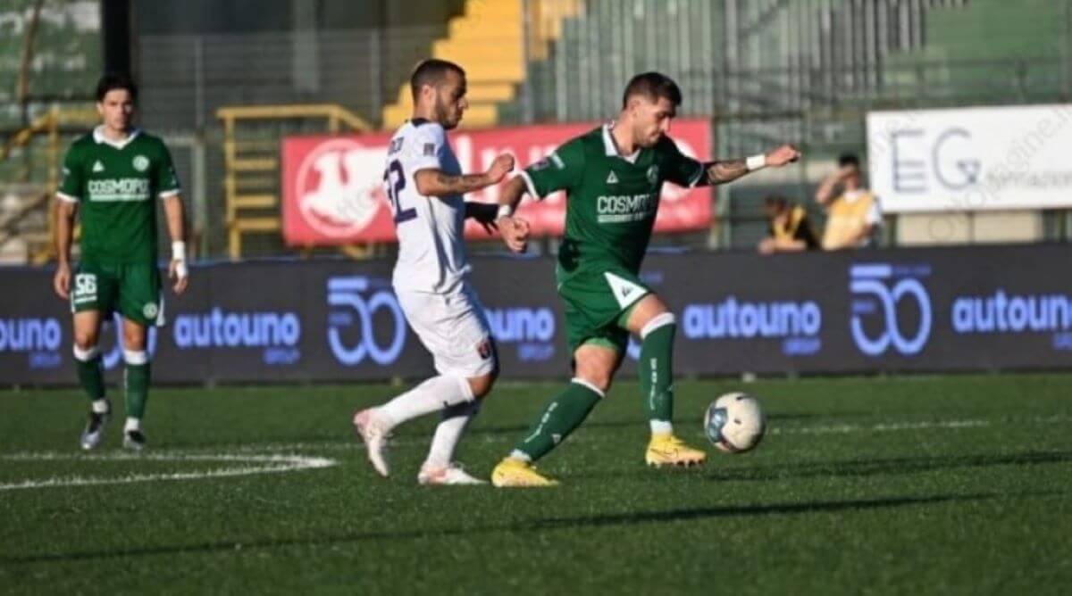 Serie C, Battimelli firma l’impresa del Taranto: Avellino battuto di misura “a domicilio” Serie C, Battimelli firma l’impresa del Taranto: Avellino battuto di misura “a domicilio”