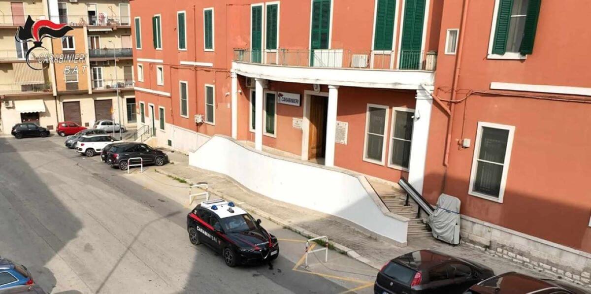 Bisceglie, nasconde in casa armi da guerra, bombe carta e tritolo: arrestato un 41enne