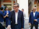 Rimpasto in Regione, adesso Calenda “scarica” Amati: «In Puglia Azione non è in Giunta»