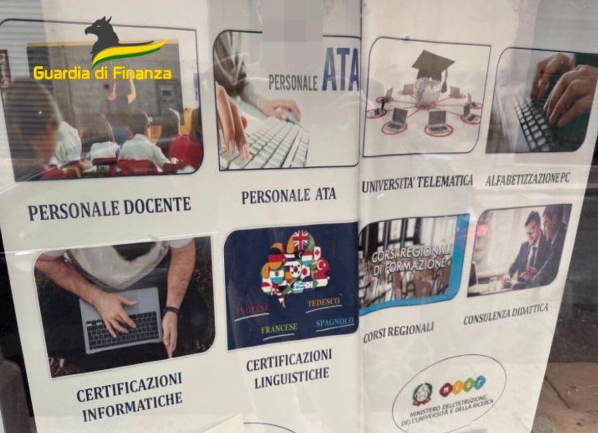 Molfetta, falsi certificati per concorsi Ata e Gps: arrestato l’amministratore di un diplomificio – VIDEO Molfetta, falsi certificati per concorsi Ata e Gps: arrestato l’amministratore di un diplomificio – VIDEO