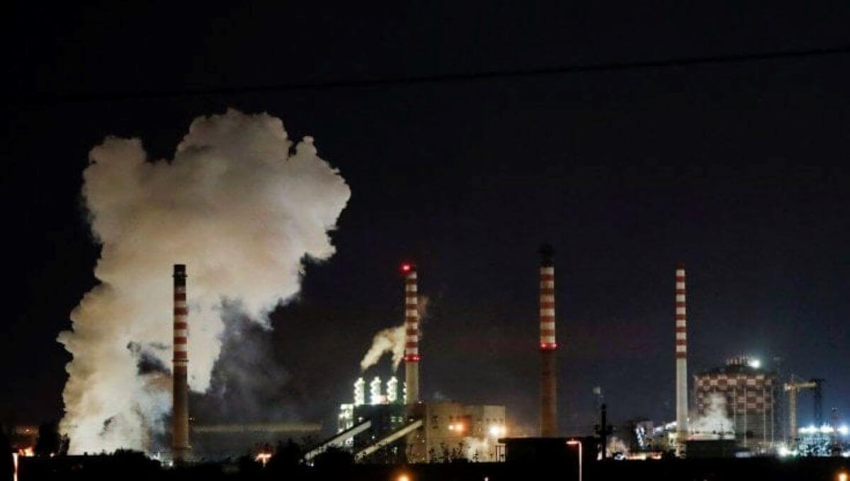 Ex Ilva, l’allarme dopo l’incendio: «Serve lo stop immediato. Il ministro Urso faccia mea culpa» Ex Ilva, l’allarme dopo l’incendio: «Serve lo stop immediato. Il ministro Urso faccia mea culpa»