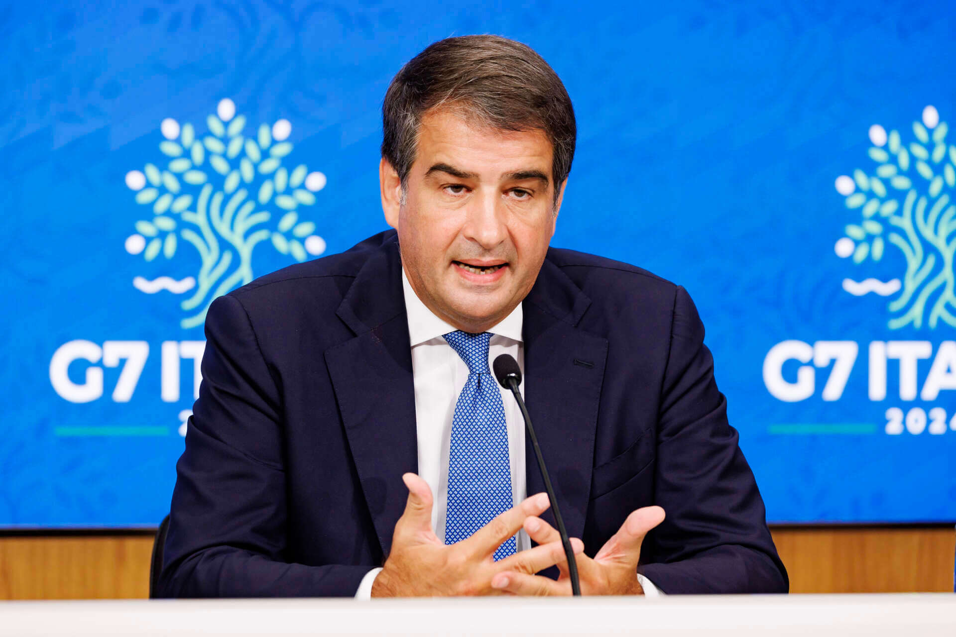 Il ministro degli Affari europei Raffaele Fitto si dimette: «Due anni intensi ed entusiasmanti»