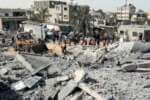 Attacchi israeliani su Gaza, uccisi 4 palestinesi e molti feriti: fuori uso i veicoli di soccorso