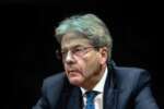 Economia, Gentiloni a Bruxelles: «La serietà nei conti è la medicina per crescere»