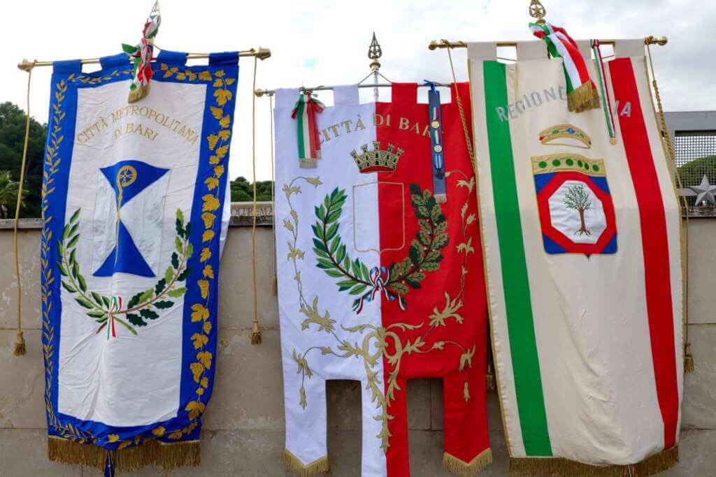Festa dell’Unità nazionale e delle Forze armate, Emiliano: «I militari pacifisti professionisti» – VIDEO