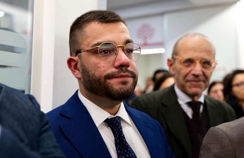 Bari, il pronto soccorso del Policlinico intitolato a Vito Procacci: «Il nostro modo per ringraziarlo» – FOTO e VIDEO Bari, il pronto soccorso del Policlinico intitolato a Vito Procacci: «Il nostro modo per ringraziarlo» – FOTO e VIDEO