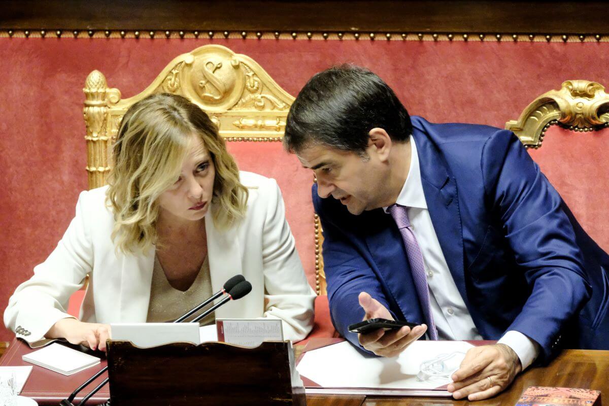 Fsc, Meloni e Fitto a Bari per la firma del patto con la Puglia: appuntamento domani nel Consiglio regionale Fsc, Meloni e Fitto a Bari per la firma del patto con la Puglia: appuntamento domani nel Consiglio regionale