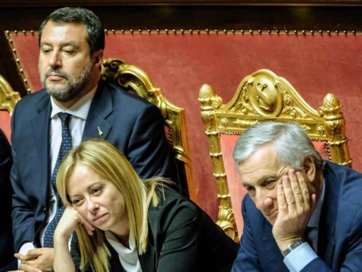 Manovra, anticipato il vertice di maggioranza: Meloni incontra i vice premier e Giorgetti Manovra, anticipato il vertice di maggioranza: Meloni incontra i vice premier e Giorgetti