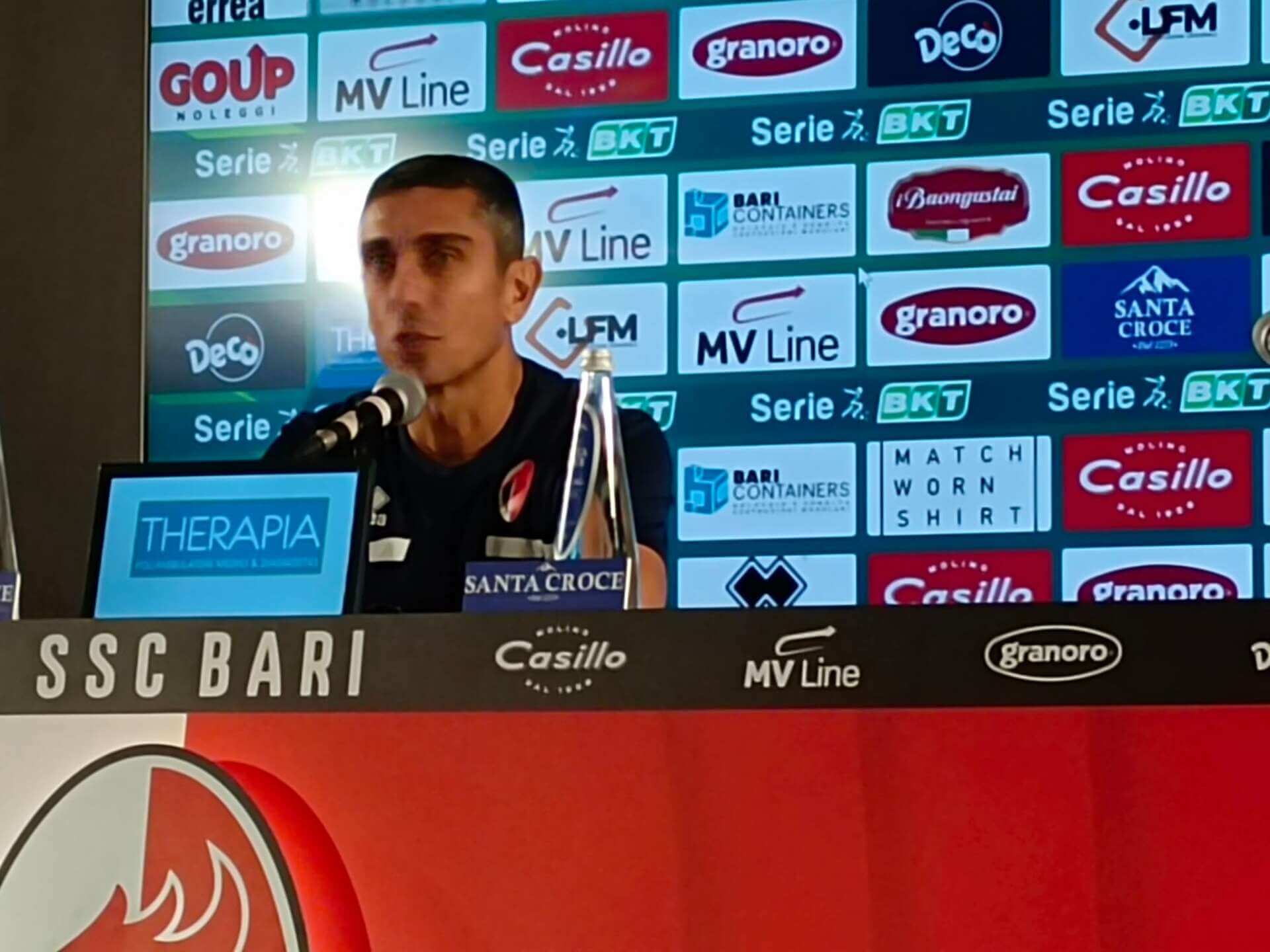 Salernitana-Bari, Longo: «Affrontiamo una squadra di spessore ma giochiamo sempre per vincere»
