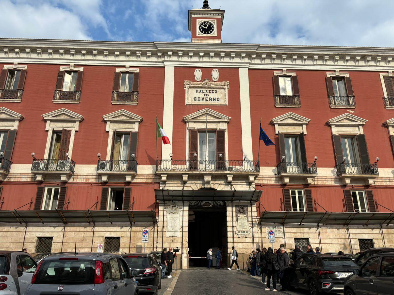 Bari, le municipalizzate verso il commissariamento: ora la palla passa al ministro Piantedosi
