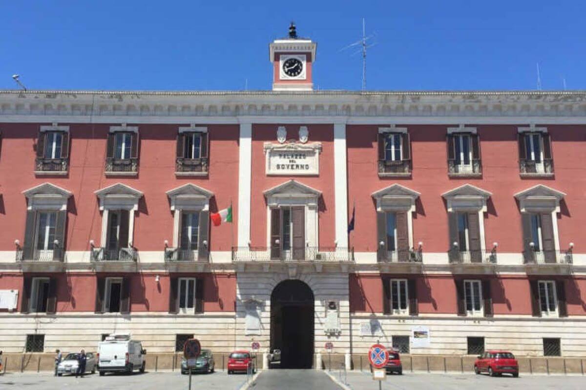 Mafia e politica a Bari: attesa per la relazione del prefetto sulla Commissione d’accesso