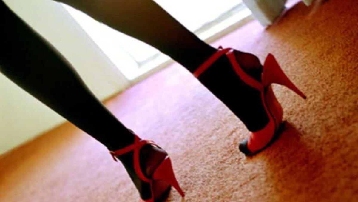“Servizi di incontro ed eventi simili”, ora anche prostituzione ed escort hanno un codice Ateco “Servizi di incontro ed eventi simili”, ora anche prostituzione ed escort hanno un codice Ateco