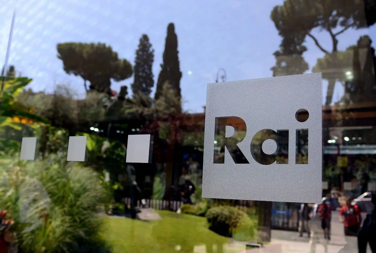 Referendum, Agcom richiama la Rai e tutte le emittenti: «Si garantisca adeguata copertura»