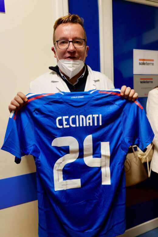 Galleria foto 'Taranto, Gabriele Gravina (Figc) visita i bimbi dell’oncoematologia: «Un momento di sollievo» – VIDEO' - foto 9