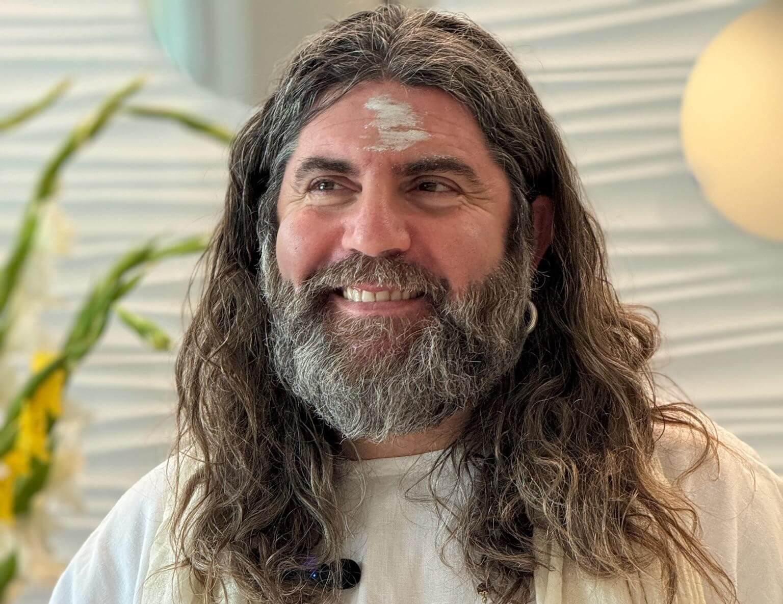 Parla Shivananda, guida della comunità Ashram: «Sesso per guarire? Non ho mai manipolato nessuno» – L’INTERVISTA Parla Shivananda, guida della comunità Ashram: «Sesso per guarire? Non ho mai manipolato nessuno» – L’INTERVISTA