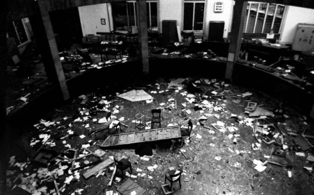 Galleria foto 'Piazza Fontana, la strage 55 anni fa a Milano. Mattarella: «Squarcio nazionale». Piantedosi: «Attacco alla democrazia»' - foto 1