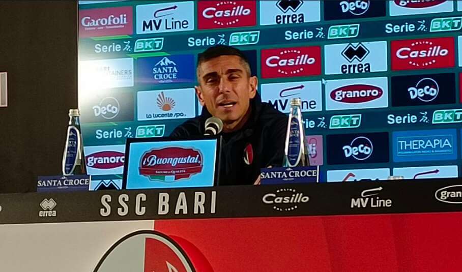 Galleria foto 'Bari, Longo in conferenza verso l’ultima del 2024: «Servirà la gara perfetta contro lo Spezia»' - foto 1