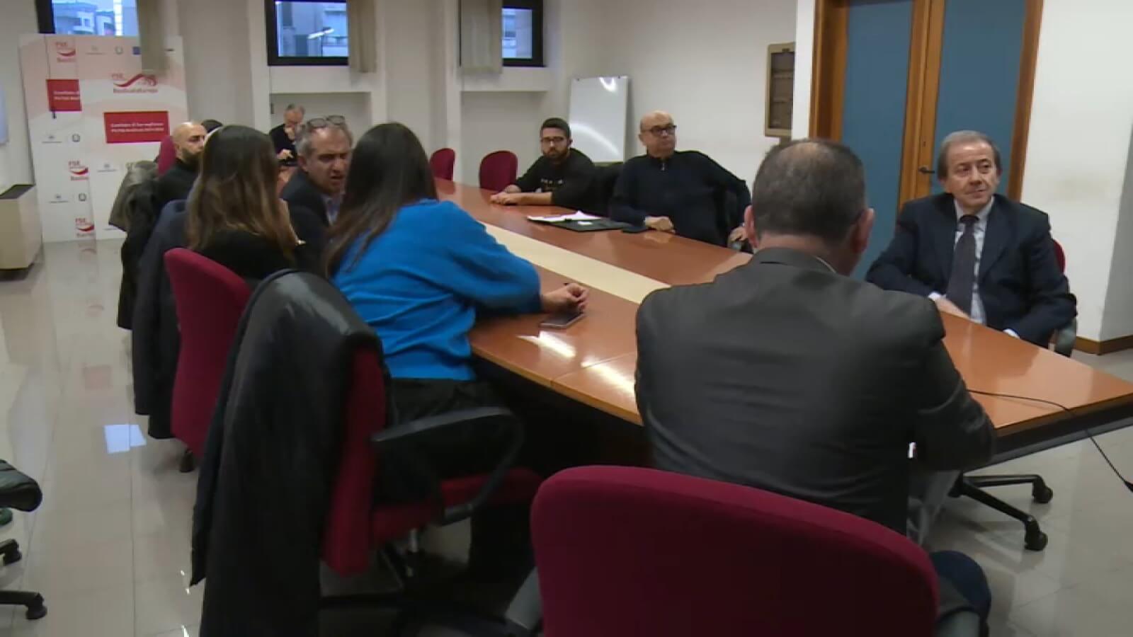 Matera, sospesi fino all’8 gennaio i licenziamenti alla Callmat: si cercano soluzioni alternative Matera, sospesi fino all’8 gennaio i licenziamenti alla Callmat: si cercano soluzioni alternative