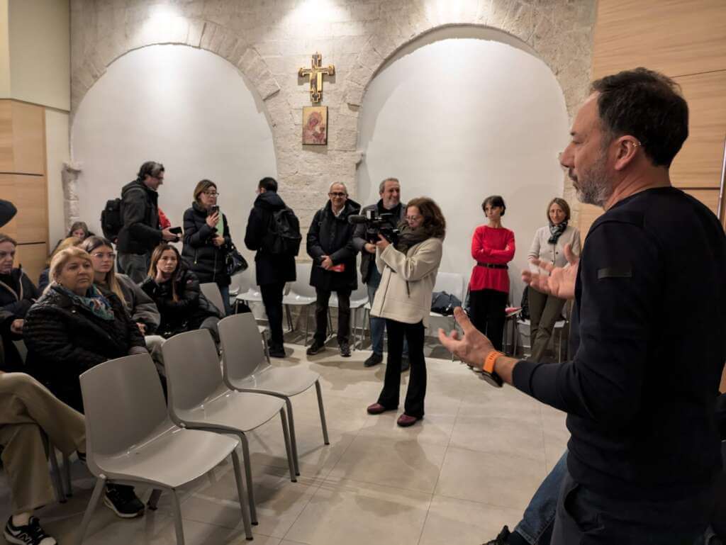Orecchiette a Bari, verso la regolarizzazione delle pastaie: presentate le linee guida – FOTO