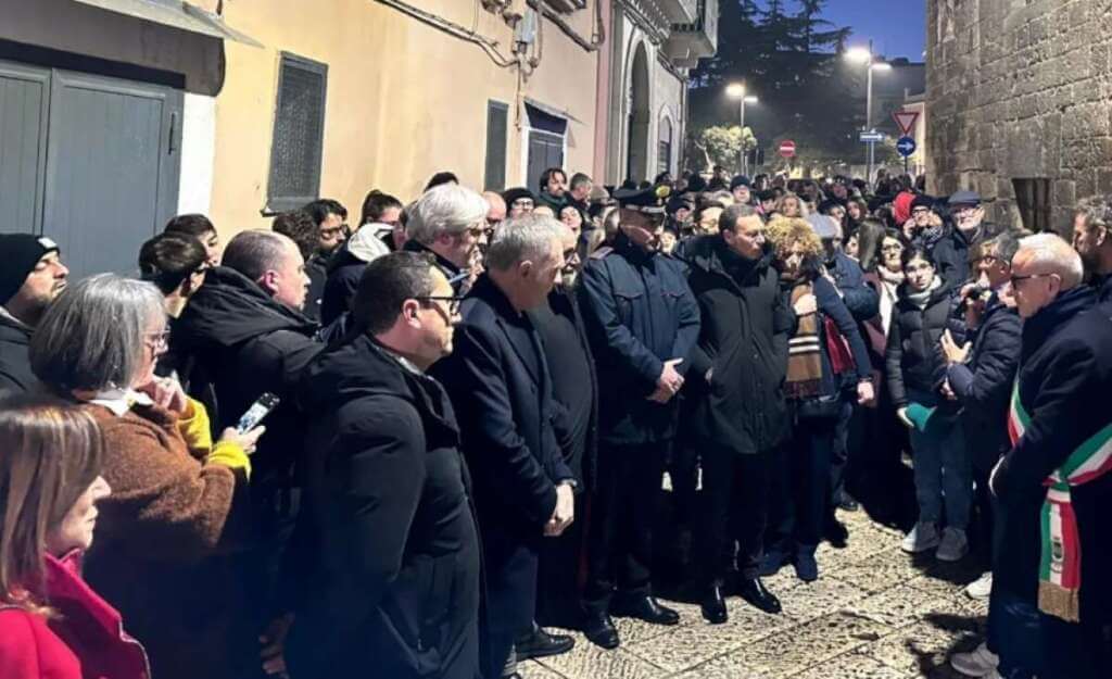Galleria foto 'Bitonto omaggia Anna Rosa Tarantino, vittima innocente di una sparatoria tra clan rivali' - foto 1