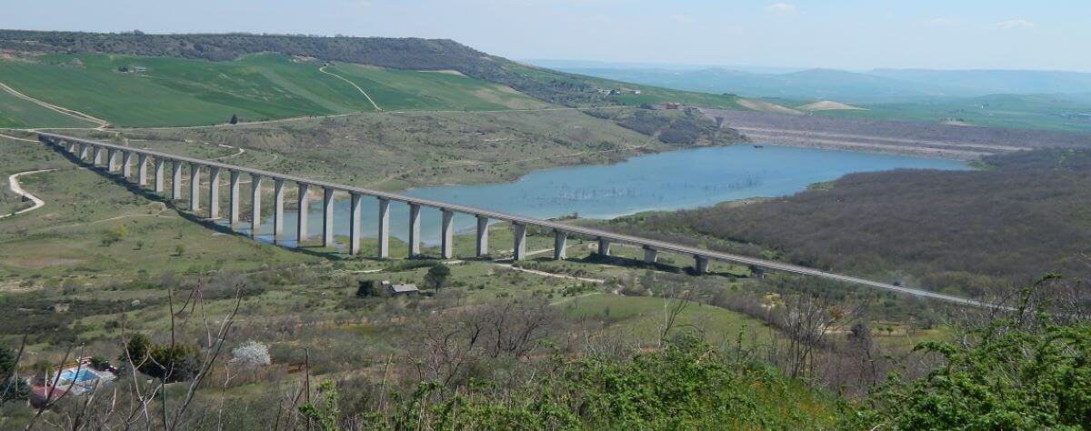 Crisi idrica in Basilicata, per la Procura l’acqua del Basento è potabile: ora fari puntati sulla gestione