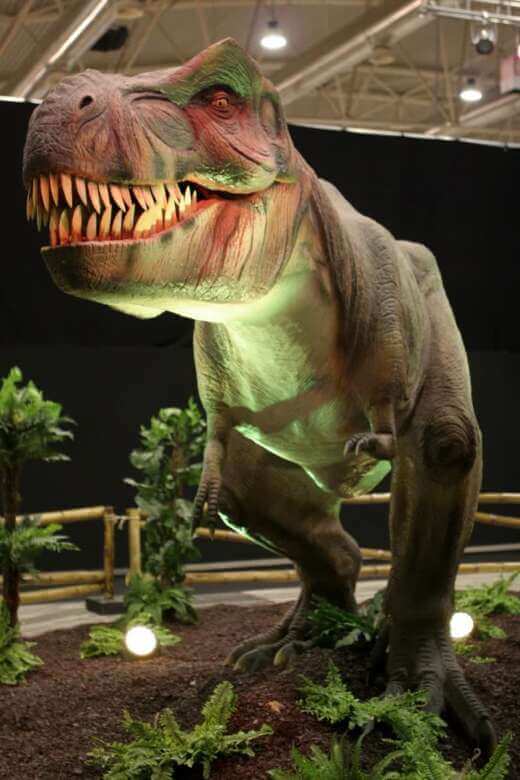Bari si prepara all’invasione dei dinosauri: in Fiera del Levante il parco giurassico a grandezza naturale