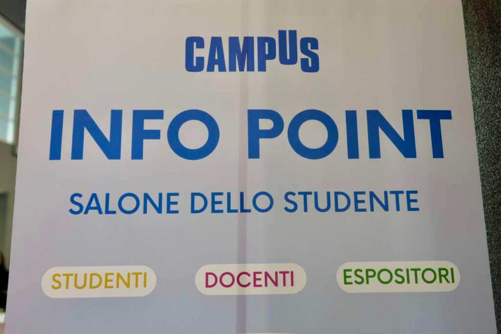 Via al Salone dello studente a Bari: attesi 40mila ragazzi in Fiera del Levante – VIDEO